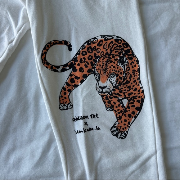 Addison Rae x iamkoko.la set - Picture 5 of 5